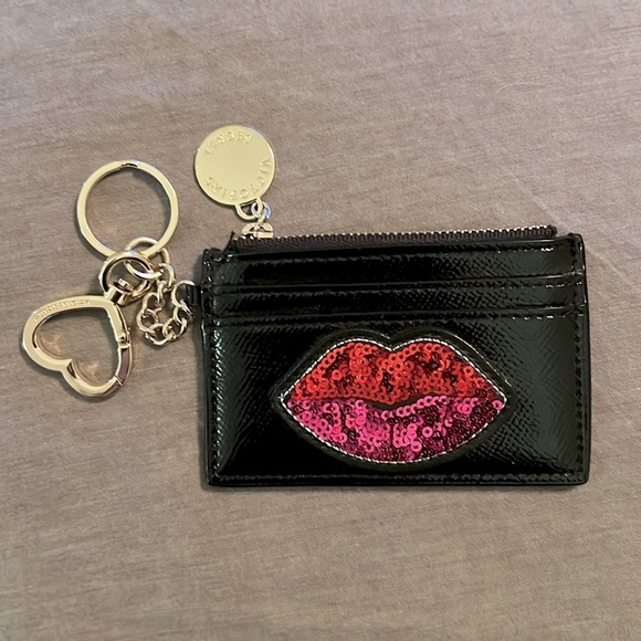 Victoria’s Secret card wallet - Picture 1 of 2